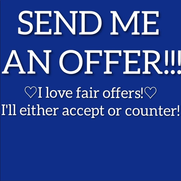 SALE ALL MONTH! 🎈IT’S MY 5 YEAR POSHIVERSARY!🎈🎈 - Picture 6 of 6